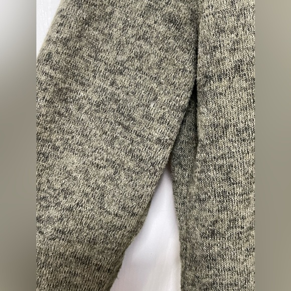 Free For All - Green Hooded Knit Long Sleeve Shirt Scoop Bottom Size Sma… - Picture 4 of 6